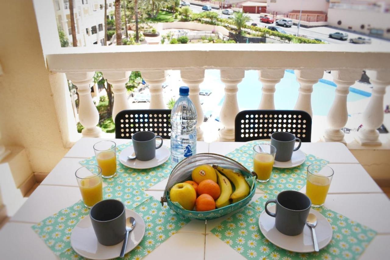 Castle Margherita'S Apartments Los Cristianos  Exteriör bild