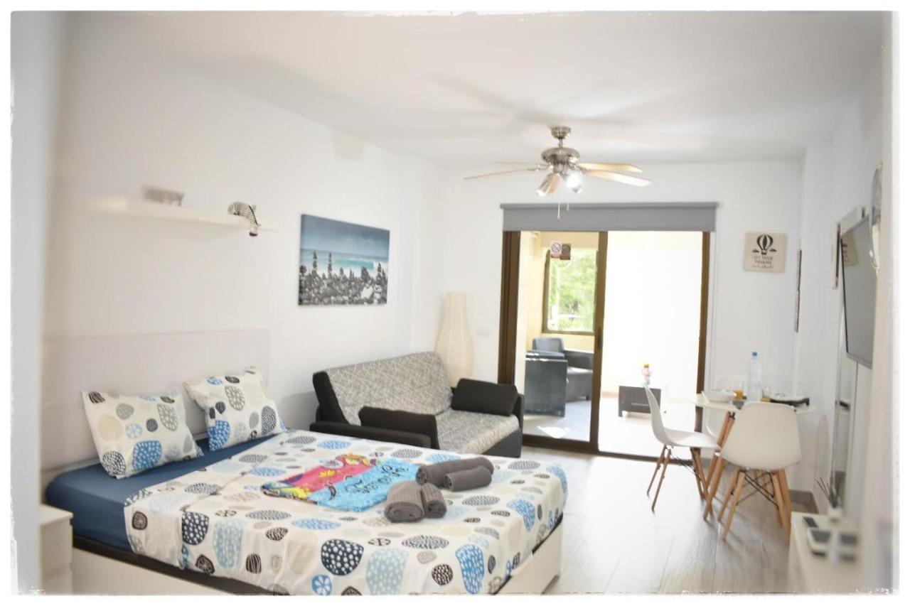Castle Margherita'S Apartments Los Cristianos  Exteriör bild