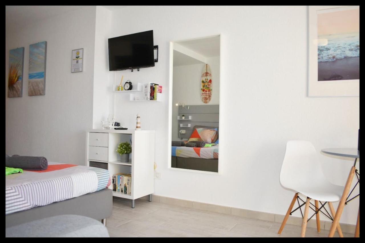 Castle Margherita'S Apartments Los Cristianos  Exteriör bild
