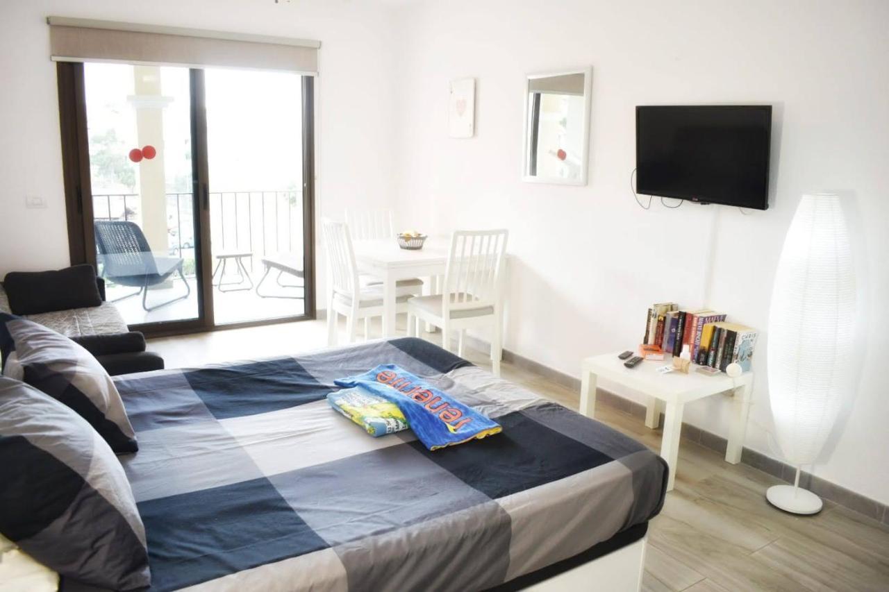 Castle Margherita'S Apartments Los Cristianos  Exteriör bild